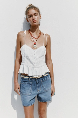 Романтичный топ изо льна с защипами- Заказать в России