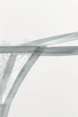 Комбинированные кружевные трусы- Заказать в России