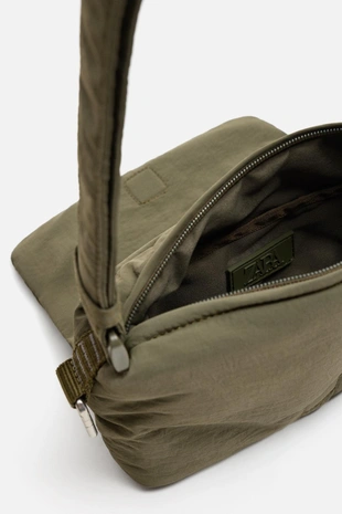 Нейлоновая сумка с клапаном- Заказать в России