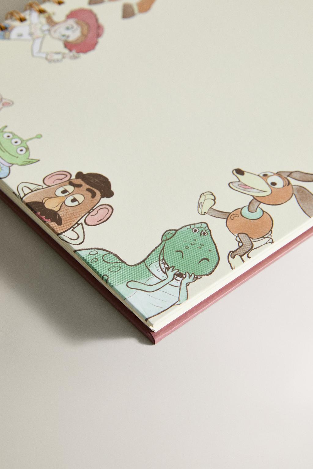 Детский блокнот toy story ©disney/pixar с большим кольцевым переплетом