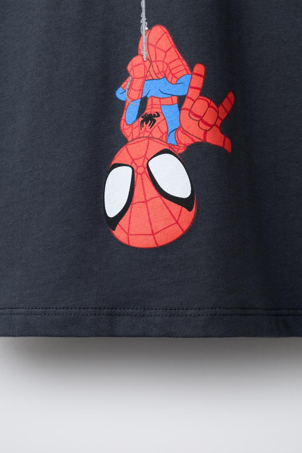 ФУТБОЛКА С РЕЛЬЕФНЫМ ПРИНТОМ SPIDEY © MARVEL