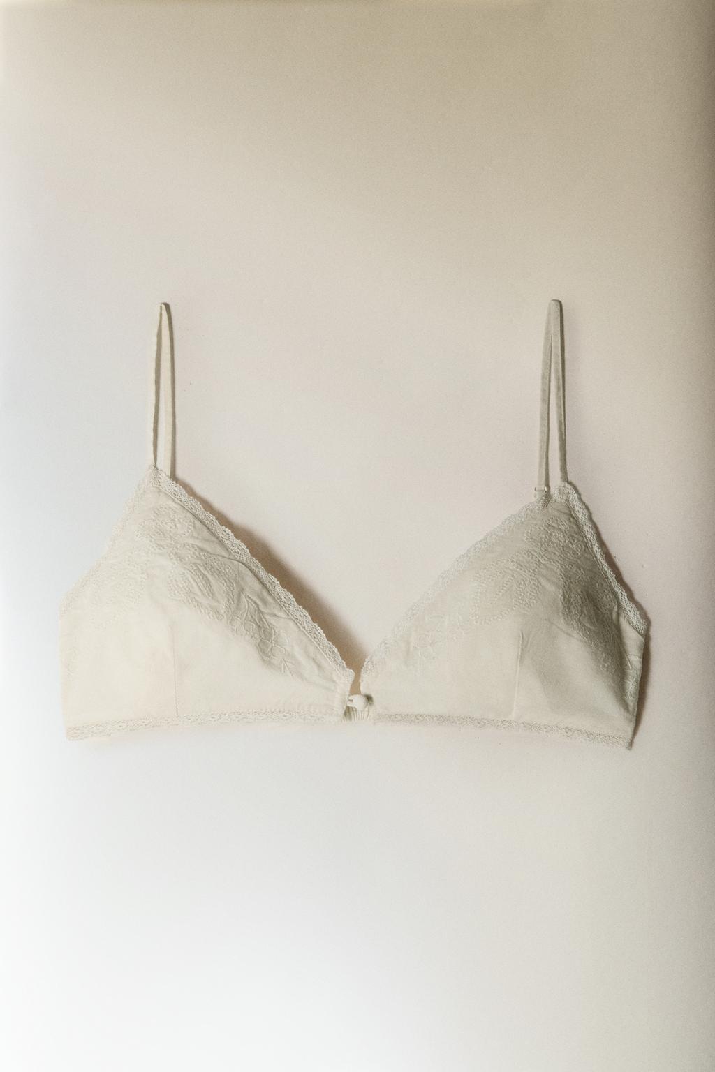 Кружевное бра zara