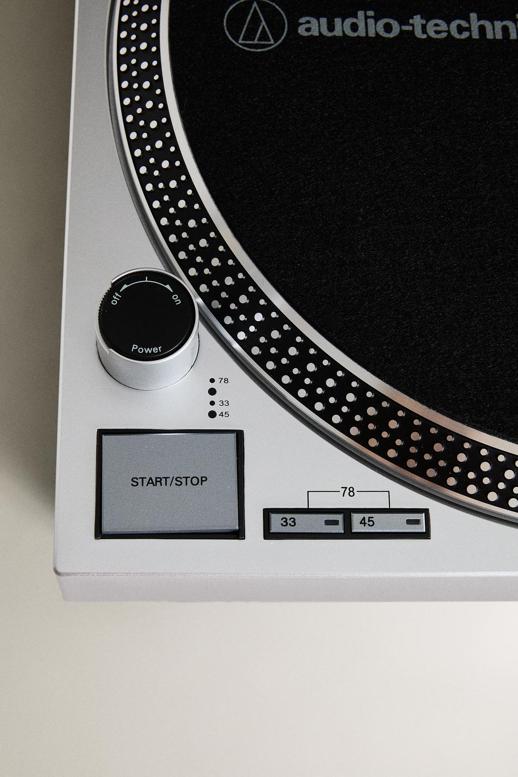 Виниловый проигрыватель audio technica