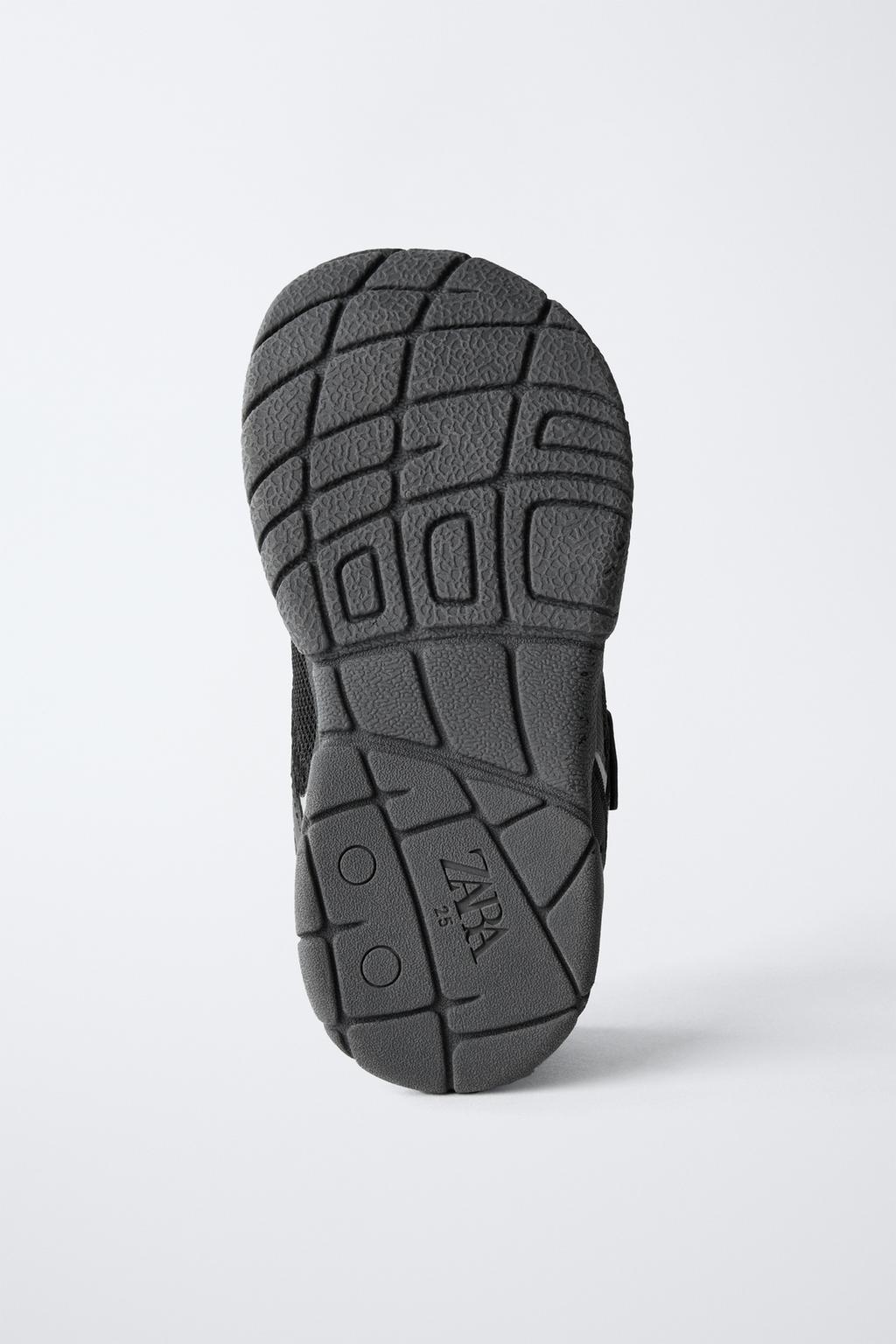 СПОРТИВНЫЕ КРОССОВКИ BAREFOOT