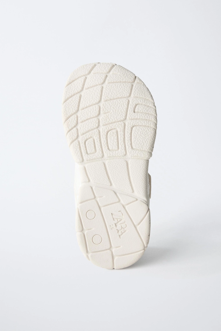 Кроссовки barefoot