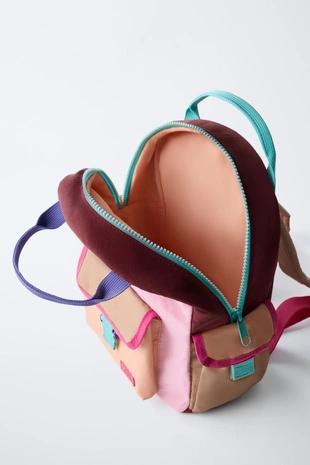 Многоцветный рюкзак