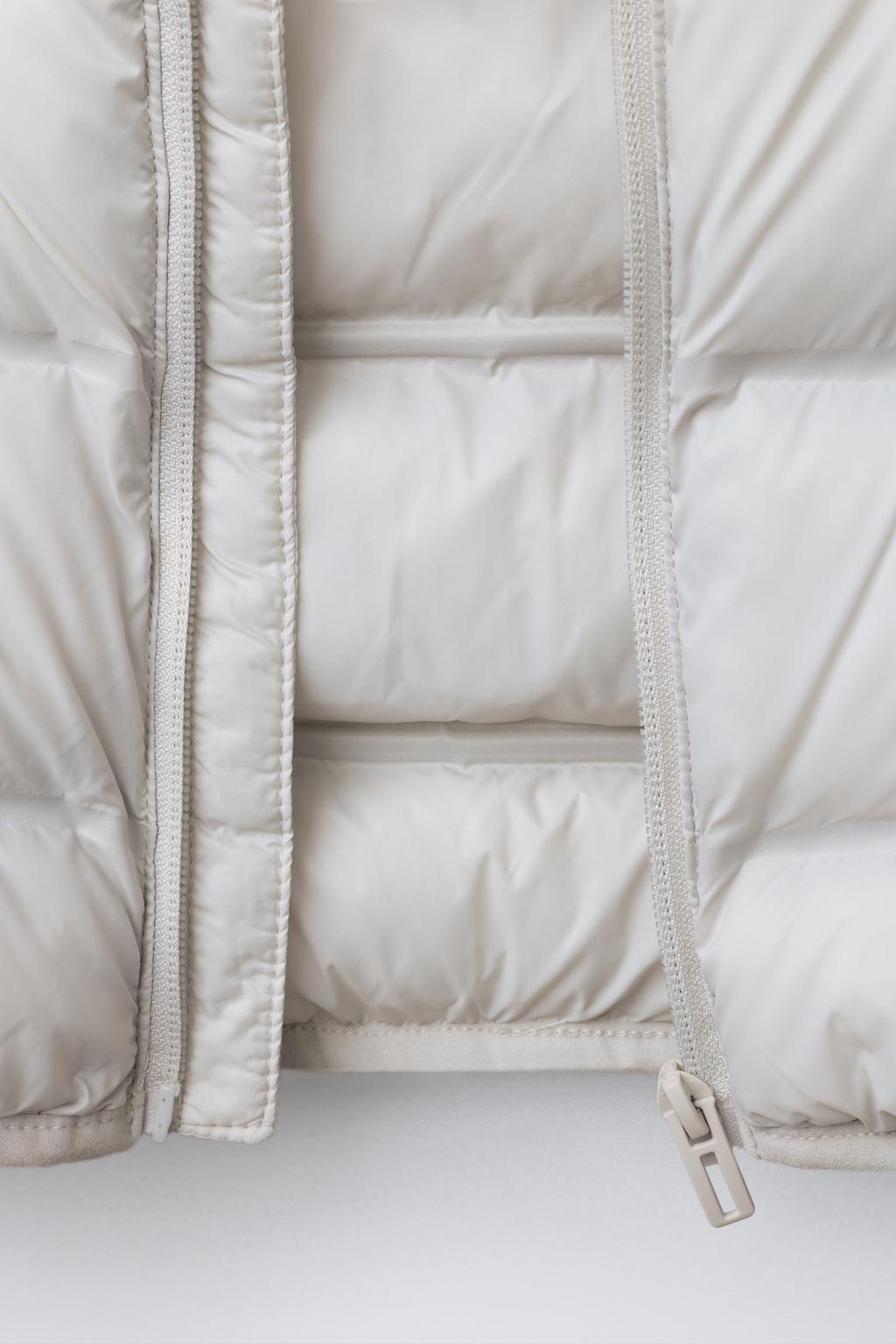 УЛЬТРАЛЕГКИЙ ЖИЛЕТ WATER REPELLENT