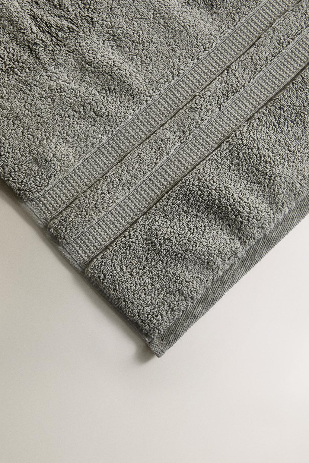 Полотенце для ванны с двойной каймой extra soft