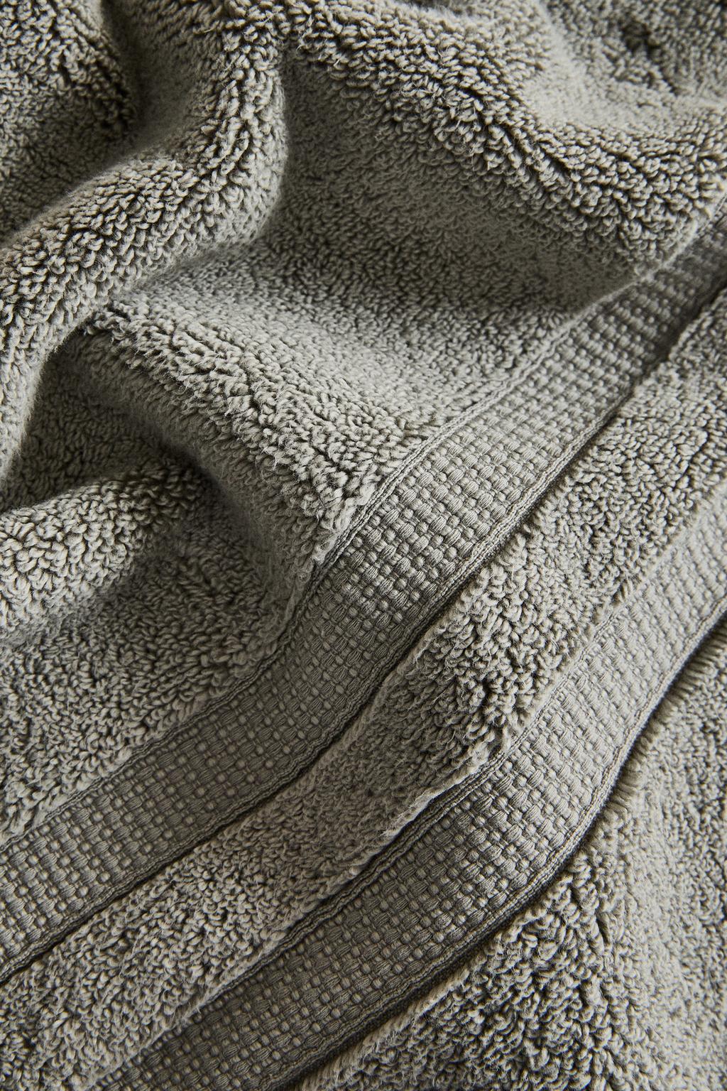 Полотенце для ванны с двойной каймой extra soft
