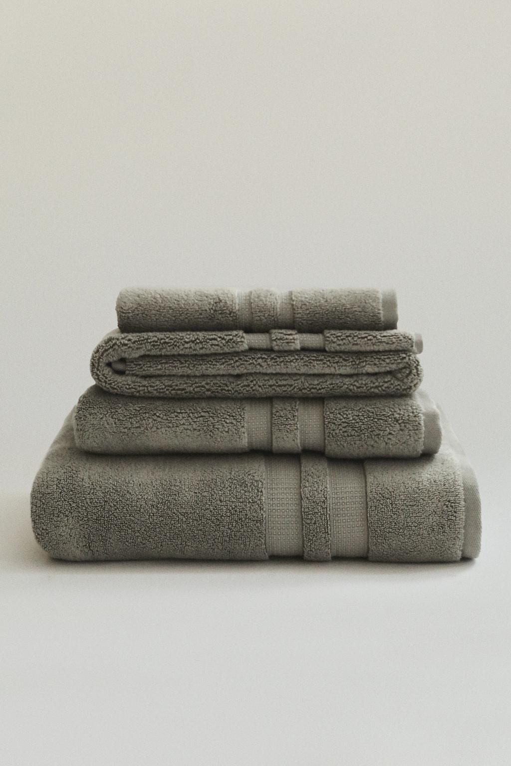 Полотенце для ванны с двойной каймой extra soft