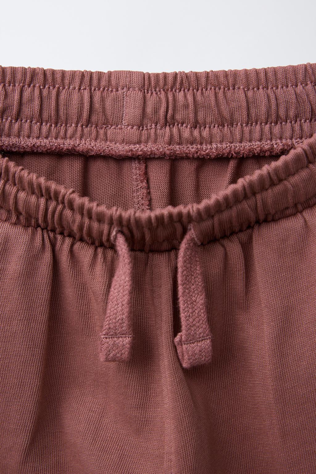 КОМПЛЕКТ ИЗ ОДНОТОННОЙ ФУТБОЛКИ И БРЮК  WIDE LEG