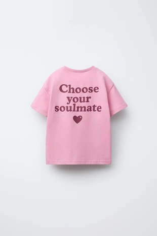 Футболка с вышивкой и текстом