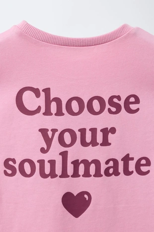 Футболка с вышивкой и текстом- Заказать в России