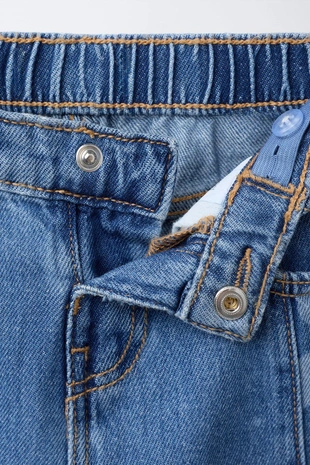 Джинсы STRAIGHT с принтом «сердечки»- Заказать в России