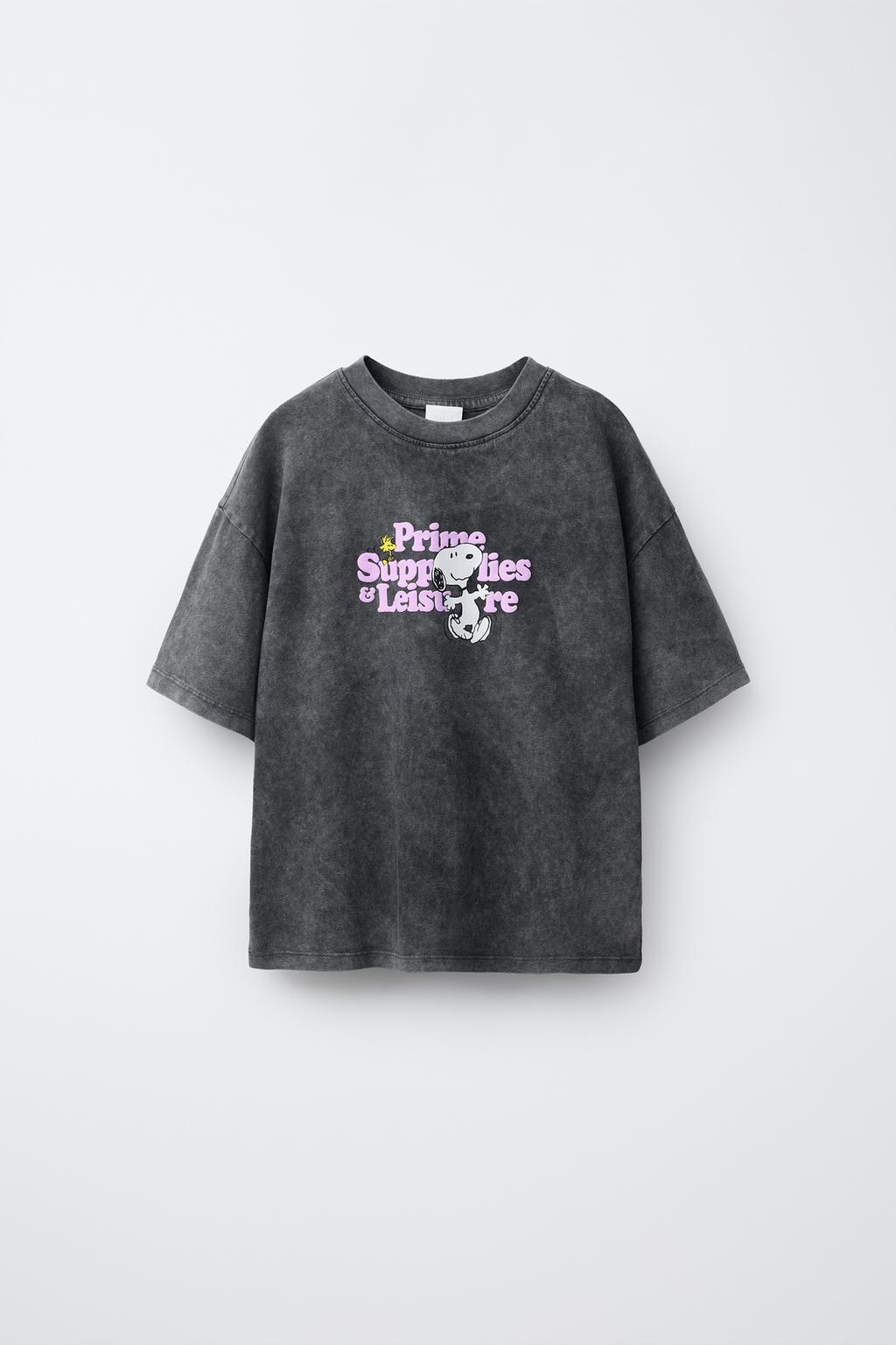 ФУТБОЛКА С РЕЛЬЕФНЫМ ПРИНТОМ SNOOPY ™