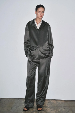 Блейзер из атласной ткани с льном — ZW COLLECTION- Заказать в России