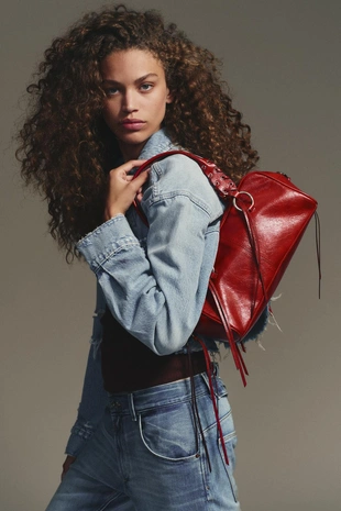 Сумка-боулинг с эффектом кракелюра- Заказать в России