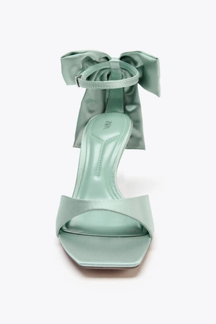 Босоножки на каблуке с большим бантом- Заказать в России