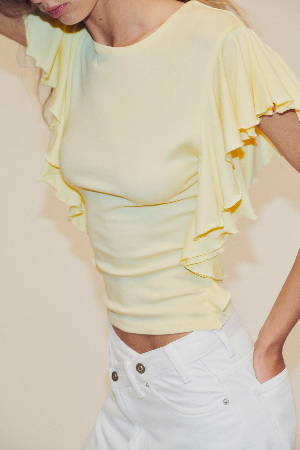 ФУТБОЛКА С РУКАВАМИ-ВОЛАНАМИ