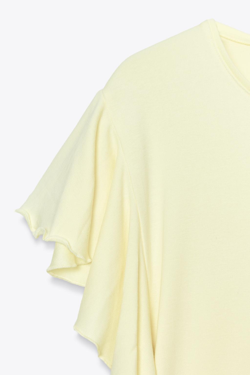 ФУТБОЛКА С РУКАВАМИ-ВОЛАНАМИ