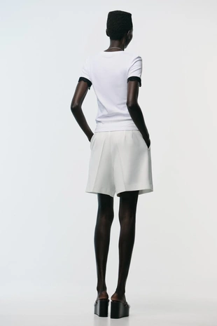 Футболка с кружевными рукавами- Заказать в России