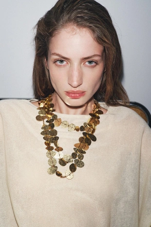 Каскадное ожерелье с металлическими пластинами- Заказать в России