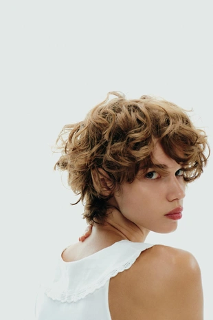 Топ с воротником и пуговицами- Заказать в России