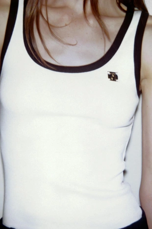 Топ с отделкой и брошью ZARA- Заказать в России