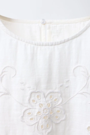 Романтичная блузка с вышивкой- Заказать в России