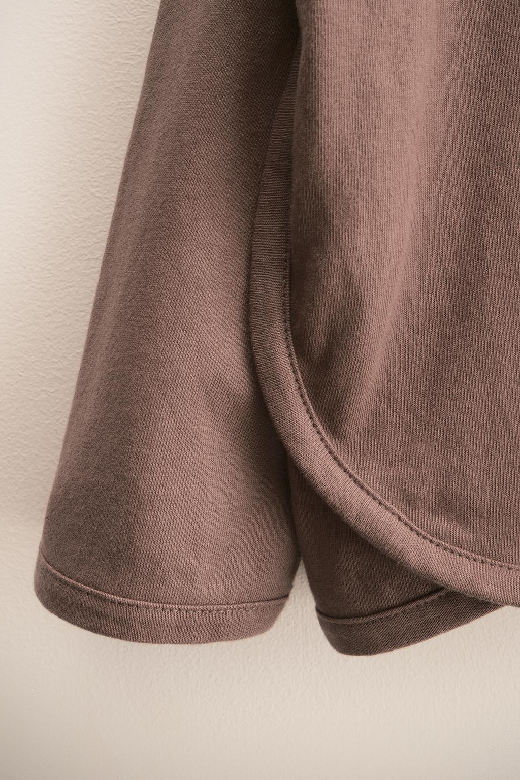 ZARA TIMELESS - ОДНОТОННАЯ ФУТБОЛКА С ОДЕЛКОЙ