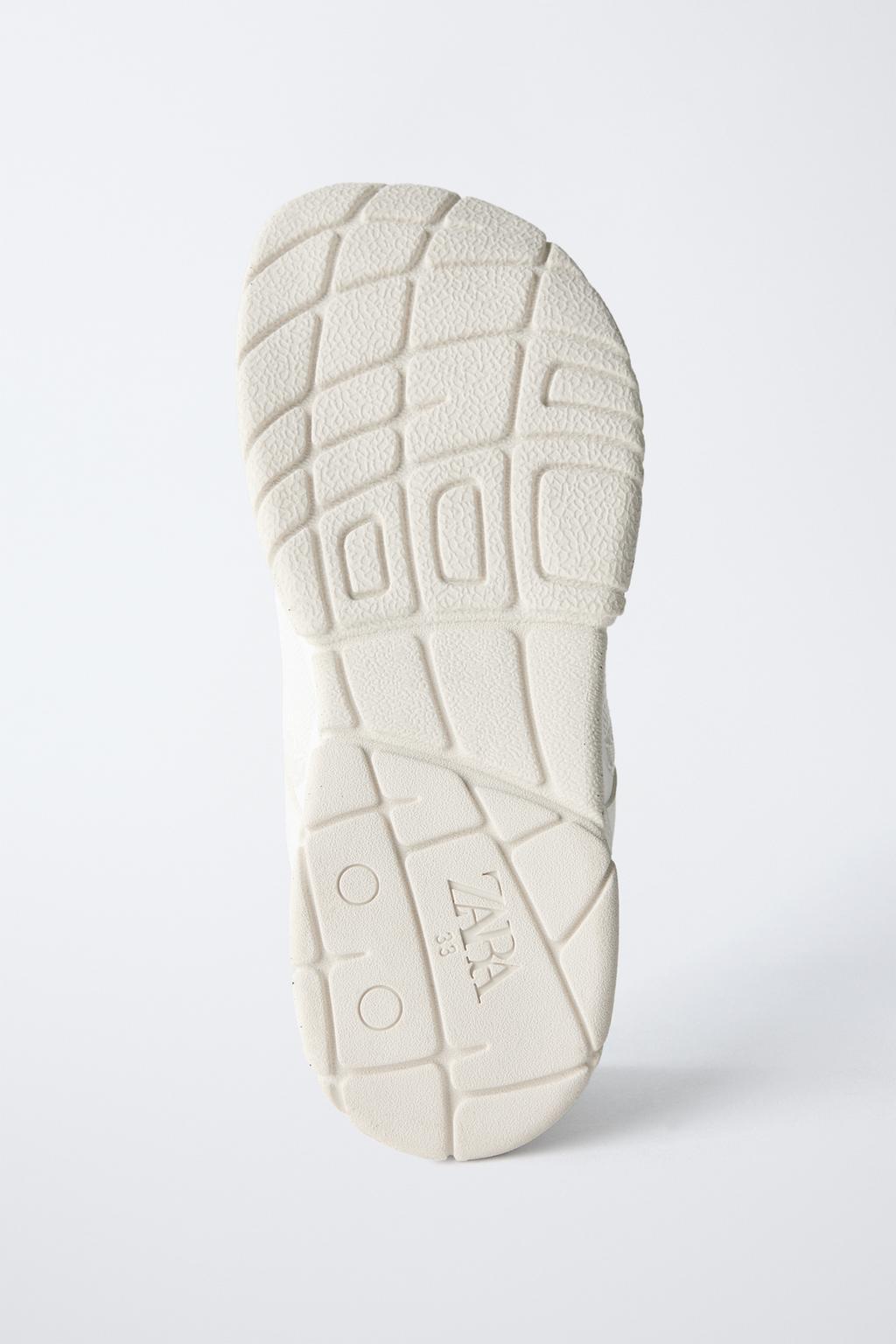 СПОРТИВНЫЕ КРОССОВКИ BAREFOOT