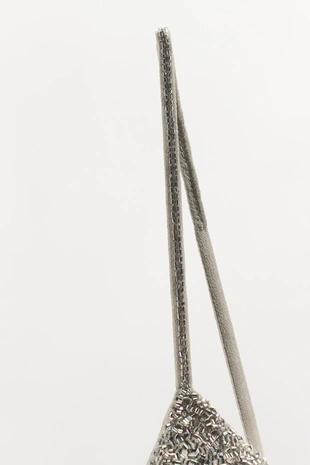 Бюстгальтер с рельефными бусинами- Заказать в России