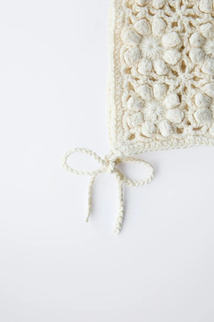 Чепчик из кружева кроше- Заказать в России