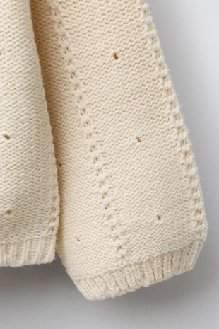 Трикотажный джемпер с вышивкой в виде цветов- Заказать в России