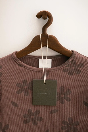 ZARA TIMELESS - футболка с цветочным принтом- Заказать в России