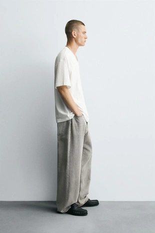 Футболка с комбинированным текстом- Заказать в России