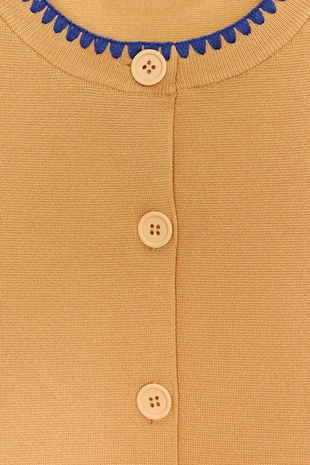 Кардиган с контрастной вышивкой- Заказать в России