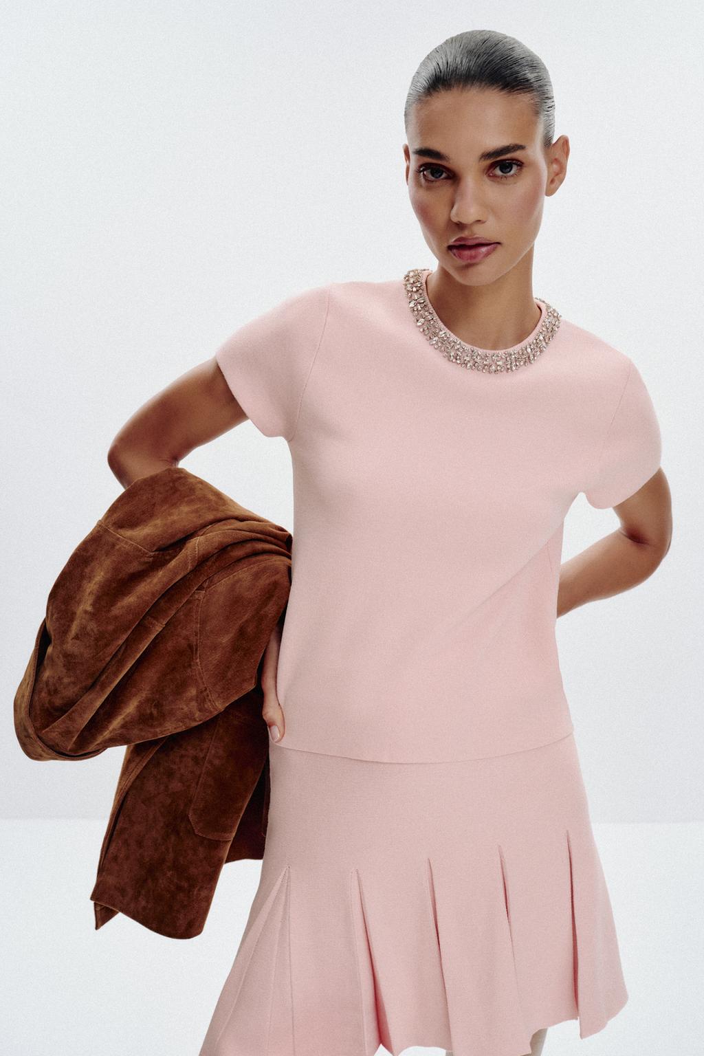 ТРИКОТАЖНАЯ МИНИ-ЮБКА В СКЛАДКУ