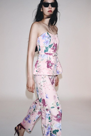 Брюки с цветочным принтом- Заказать в России