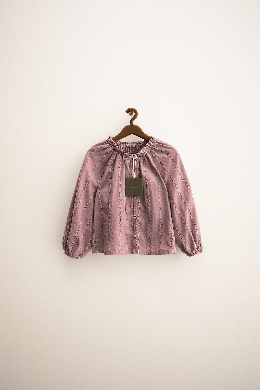 ZARA TIMELESS — БЛУЗА СО ШВЕЙЦАРСКОЙ ВЫШИВКОЙ