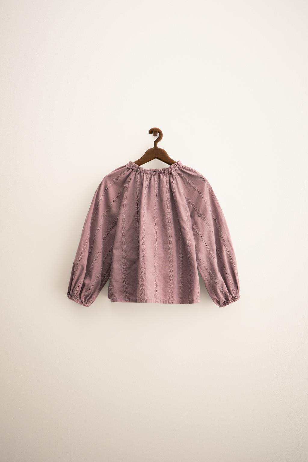 ZARA TIMELESS — БЛУЗА СО ШВЕЙЦАРСКОЙ ВЫШИВКОЙ