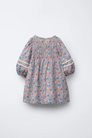 Платье с цветочным принтом и волнистой отделкой- Заказать в России