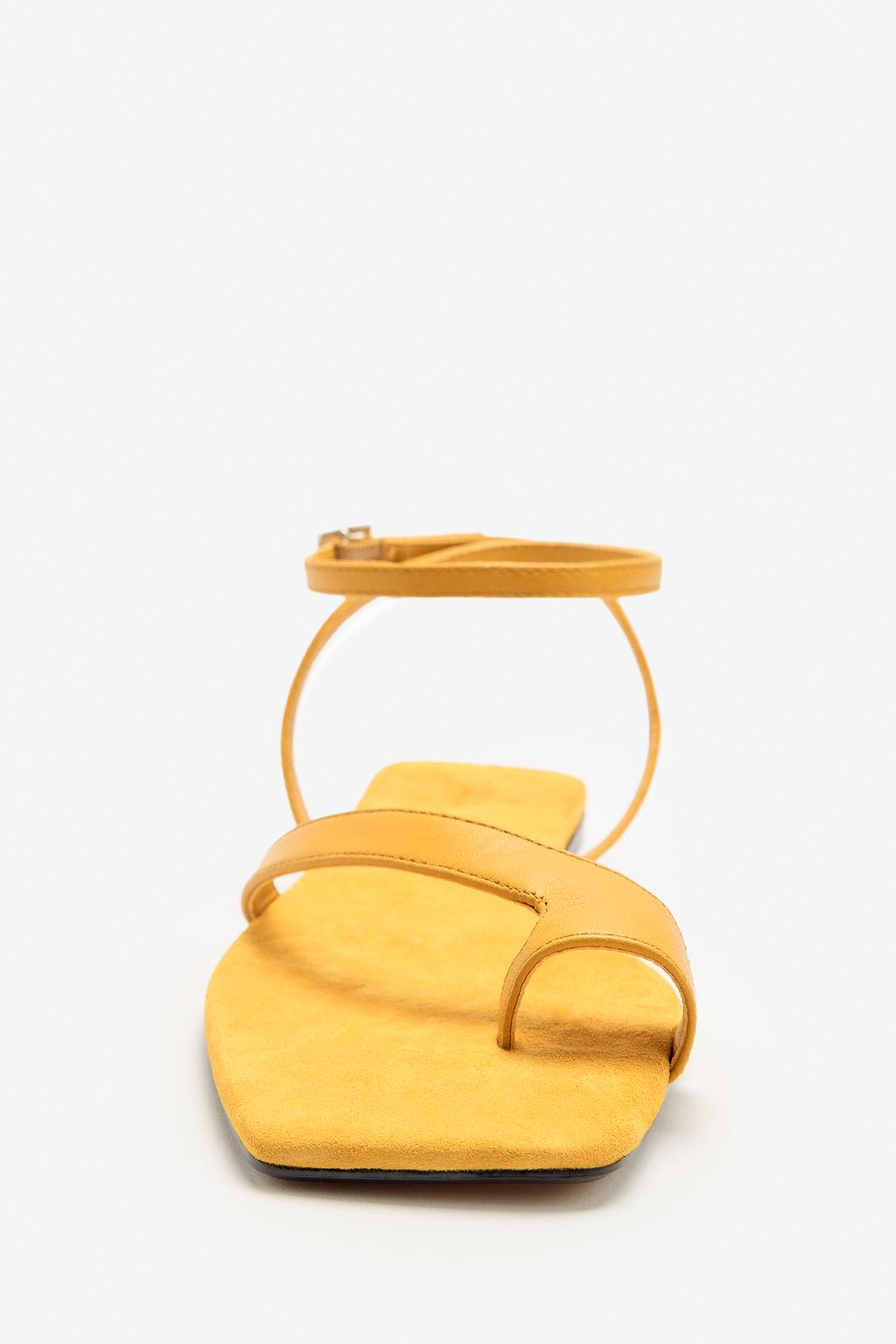 Сандалии из замши limited edition flat split