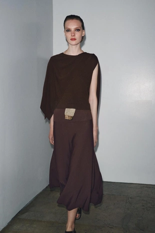 Трикотажное платье миди- Заказать в России