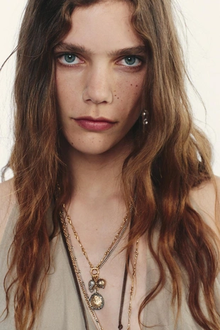 Набор из 3 колье на шнурке, с монетой и подвесками- Заказать в России