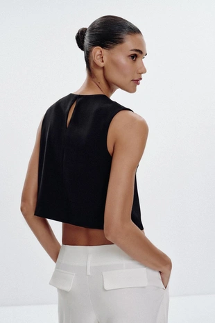 Топ с перекрестными золотистыми пуговицами- Заказать в России