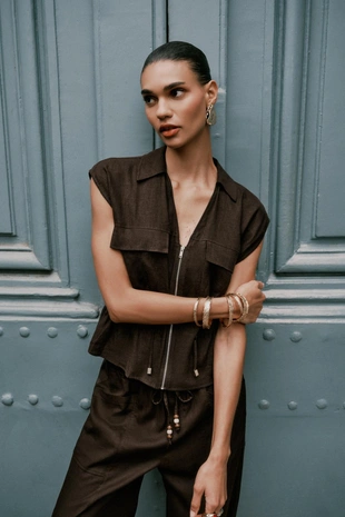 Жилет сафари из льна- Заказать в России