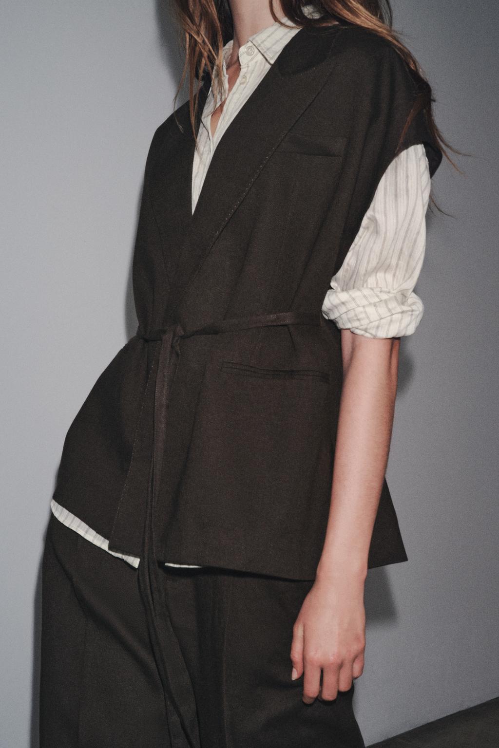 ДВУБОРТНЫЙ ЖИЛЕТ ИЗ СМЕСОВОГО ЛЬНА — ZW COLLECTION