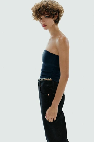 Топ без бретелей с отделкой драгоценностями- Заказать в России