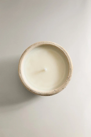 Свеча с ароматом GOLDEN CUIR (100 г)- Заказать в России